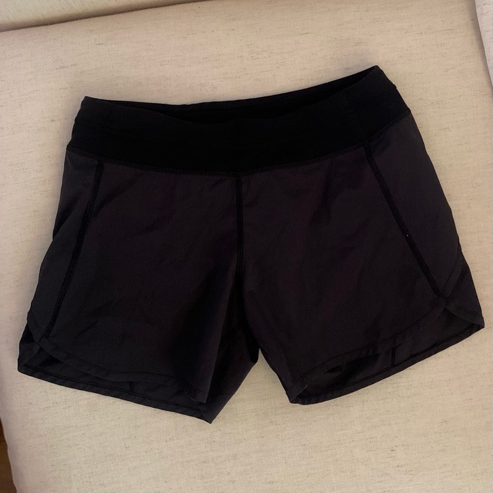Ivivva black shorts